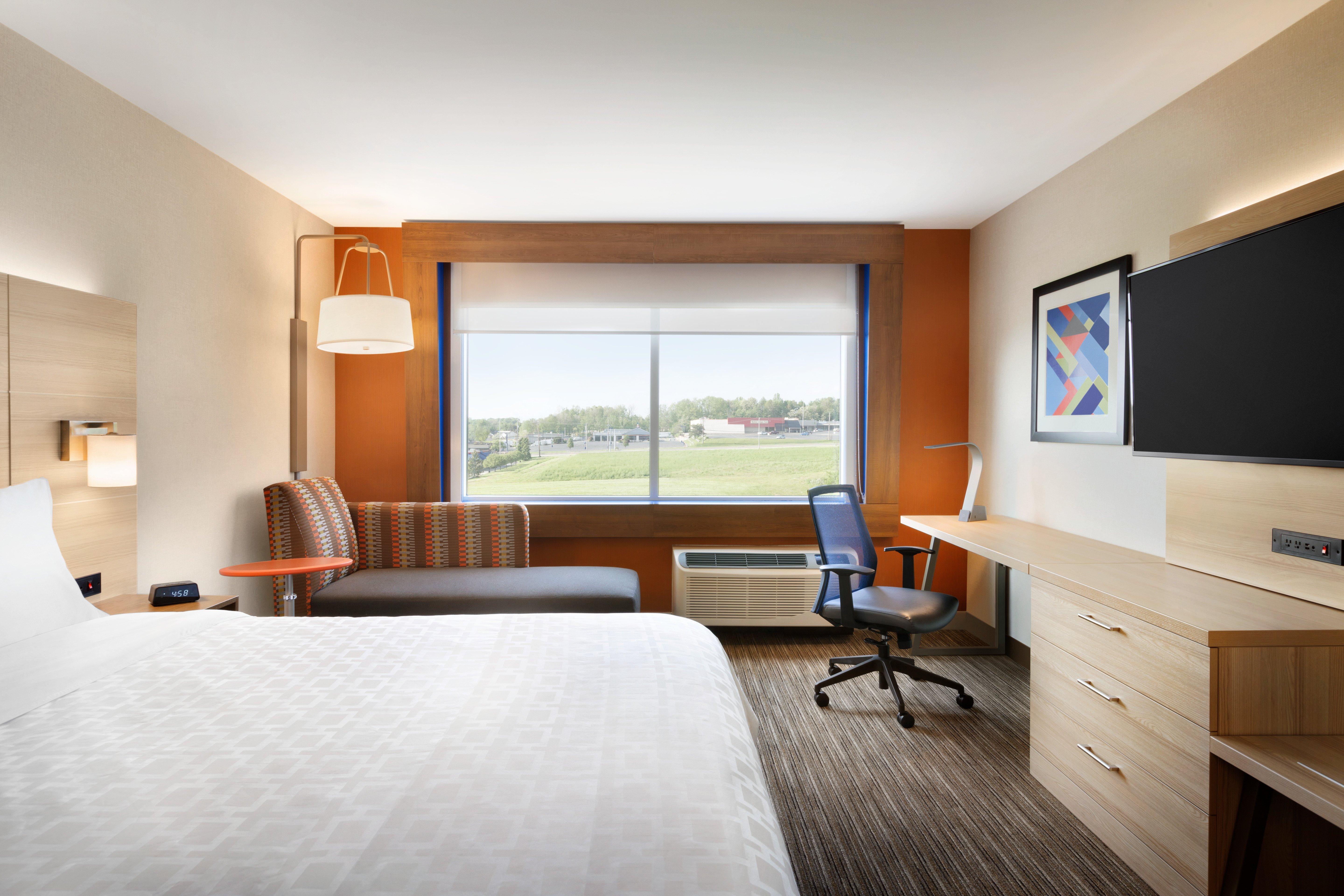 Holiday Inn Express & Suites - Brighton By Ihg Exterior foto
